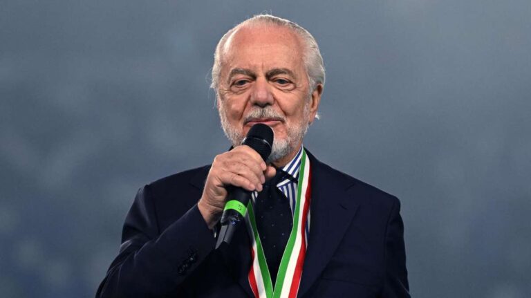 De Laurentiis: "Pago i calciatori del Napoli, ma si rompono in Nazionale"