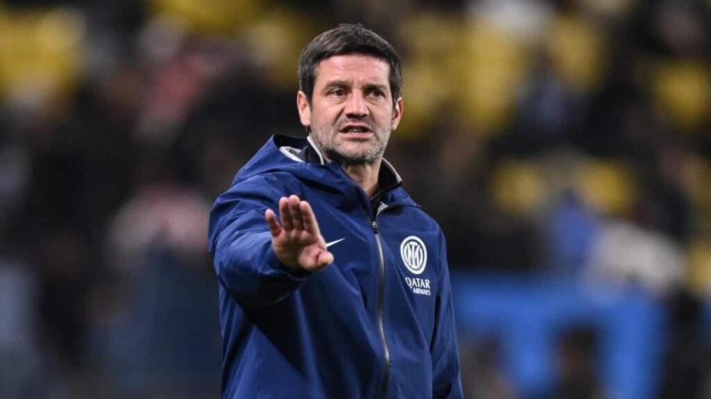 Chivu contro Conte: dall'episodio a Parma al big match Napoli 7 Chivu contro Conte: dall'episodio a Parma al big match Napoli