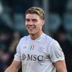 Rasmus Hojlund impara il napoletano: "Ciao guagliù, fratm"