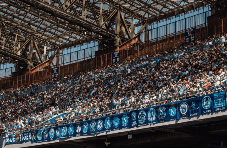 Napoli-Frosinone, biglietti in vendita: curve da 14 euro. Poi arriva anche il Bodo Glimt 9 Napoli-Frosinone, biglietti in vendita: curve da 14 euro. Poi arriva anche il Bodo Glimt
