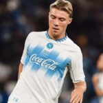 Hojlund, il papà: «Lo trovai sul pavimento in cameretta». La confessione su CR7